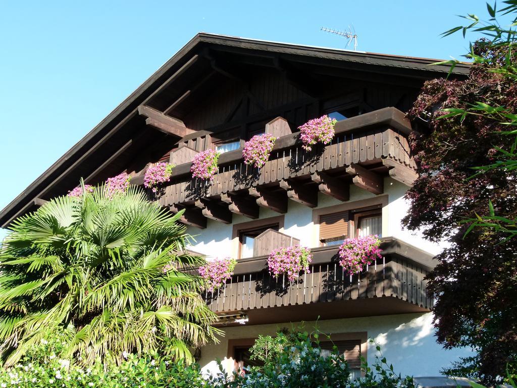 Pension Hauenstein Lagundo Exterior foto